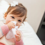 What are the symptoms of a cold in babies?